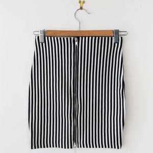 H&M Zippered Pencil Skirt